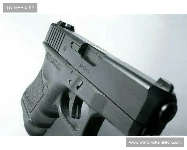 中国选手在步手枪射击世界杯上勇夺两金 展现强大实力与风采 中国选手在步手枪射击世界杯上勇夺两金 展现强大实力与风采